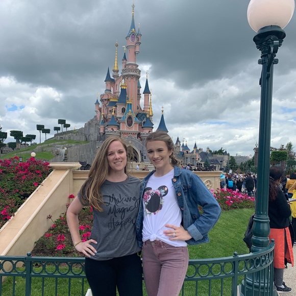 Meet your Posher, Sarah - Picture 6 of 6